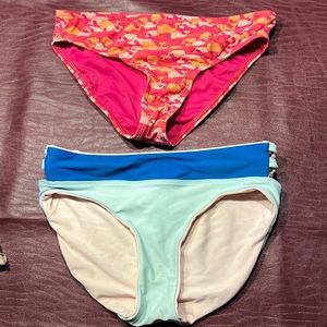 2 pair of girls swim bottoms